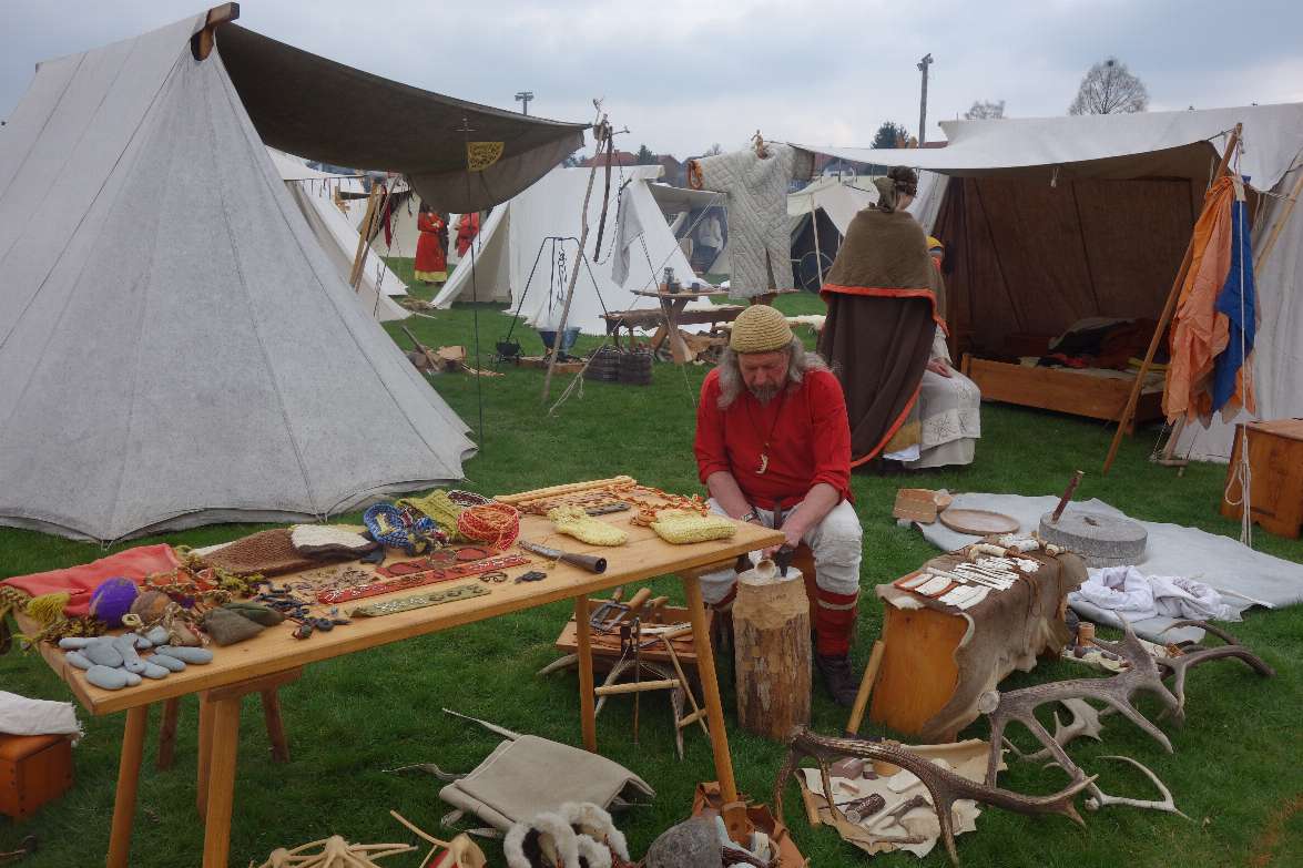 wikingermarkt-schlotzau-2017