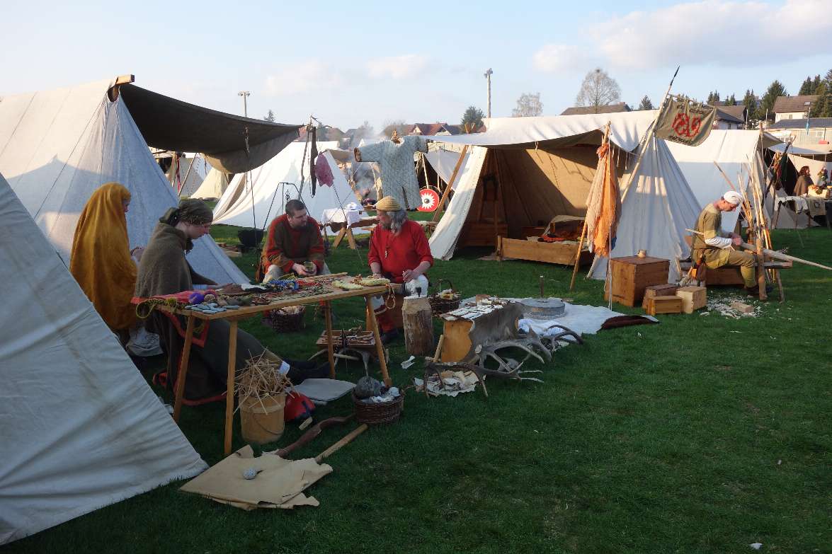 wikingermarkt-schlotzau-2017